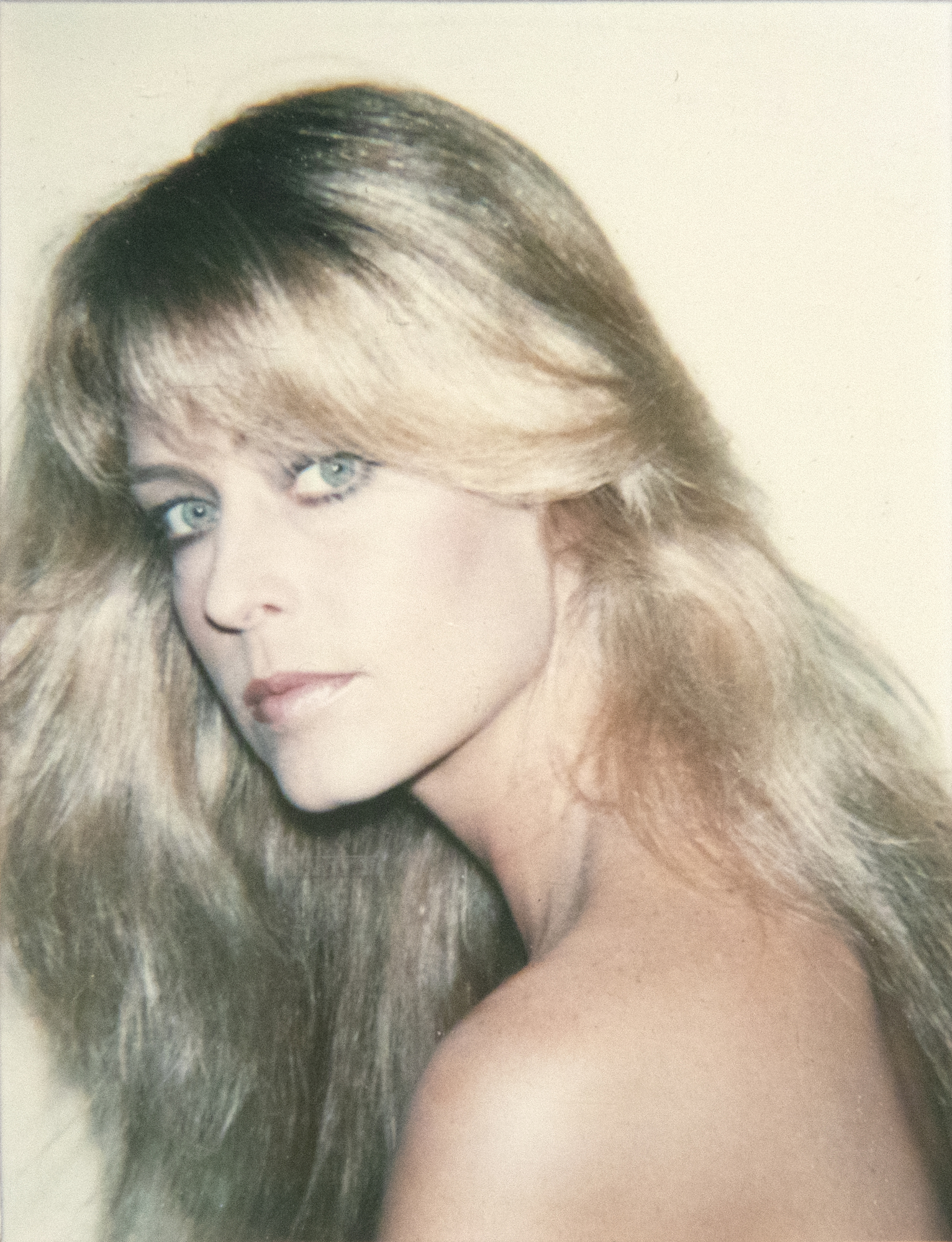 ANDY WARHOL - Farrah Fawcett ANDY WARHOL - Farrah Fawcett - Polaroid, Polacolor - 4 1/4 x 3 3/8 in. ea.