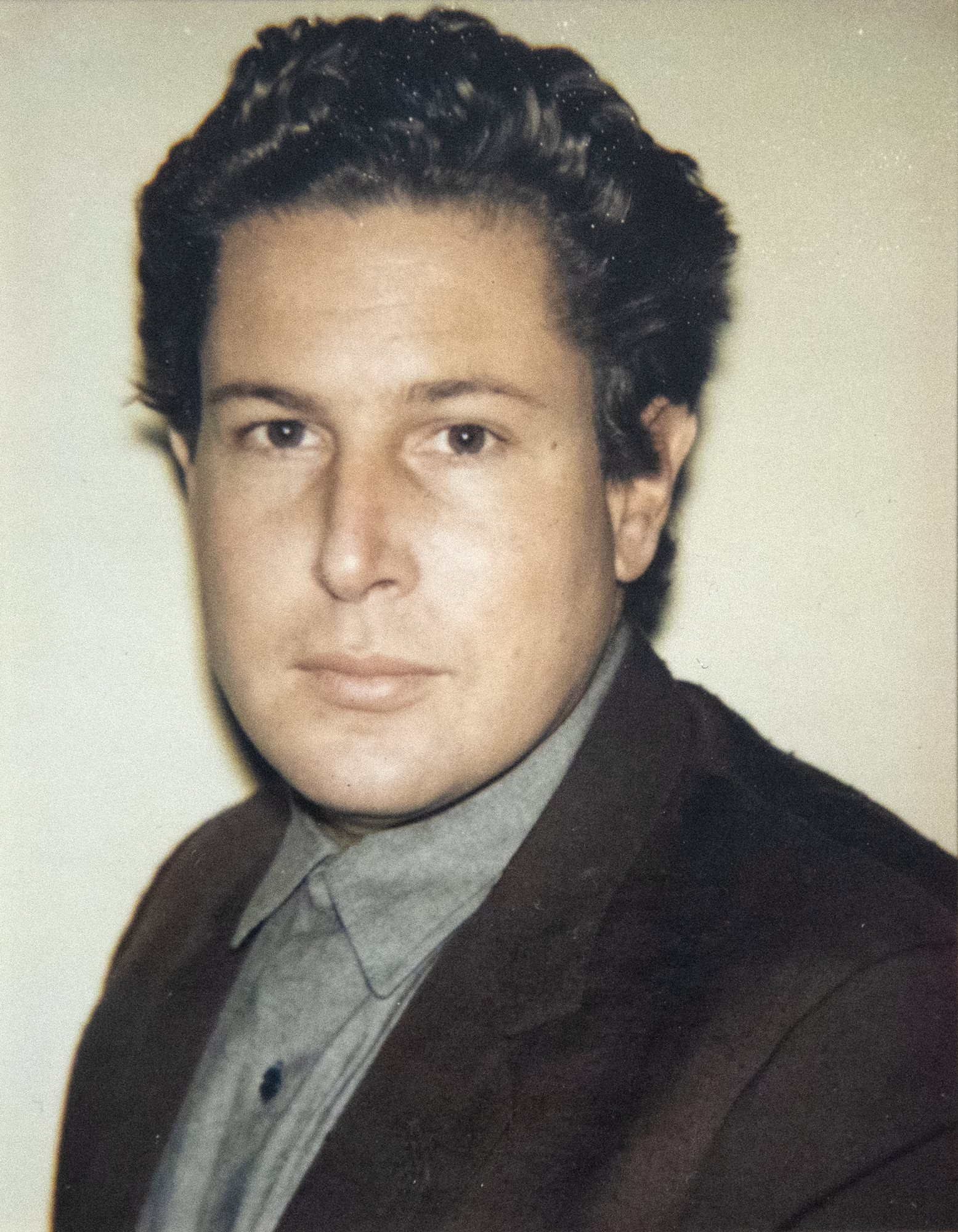 ANDY WARHOL - Julian Schnabel 4 Polaroids ANDY WARHOL - Julian Schnabel 4 Polaroids - Polaroid, Polacolor - 4 1/2 x 3 1/2 in. ea.