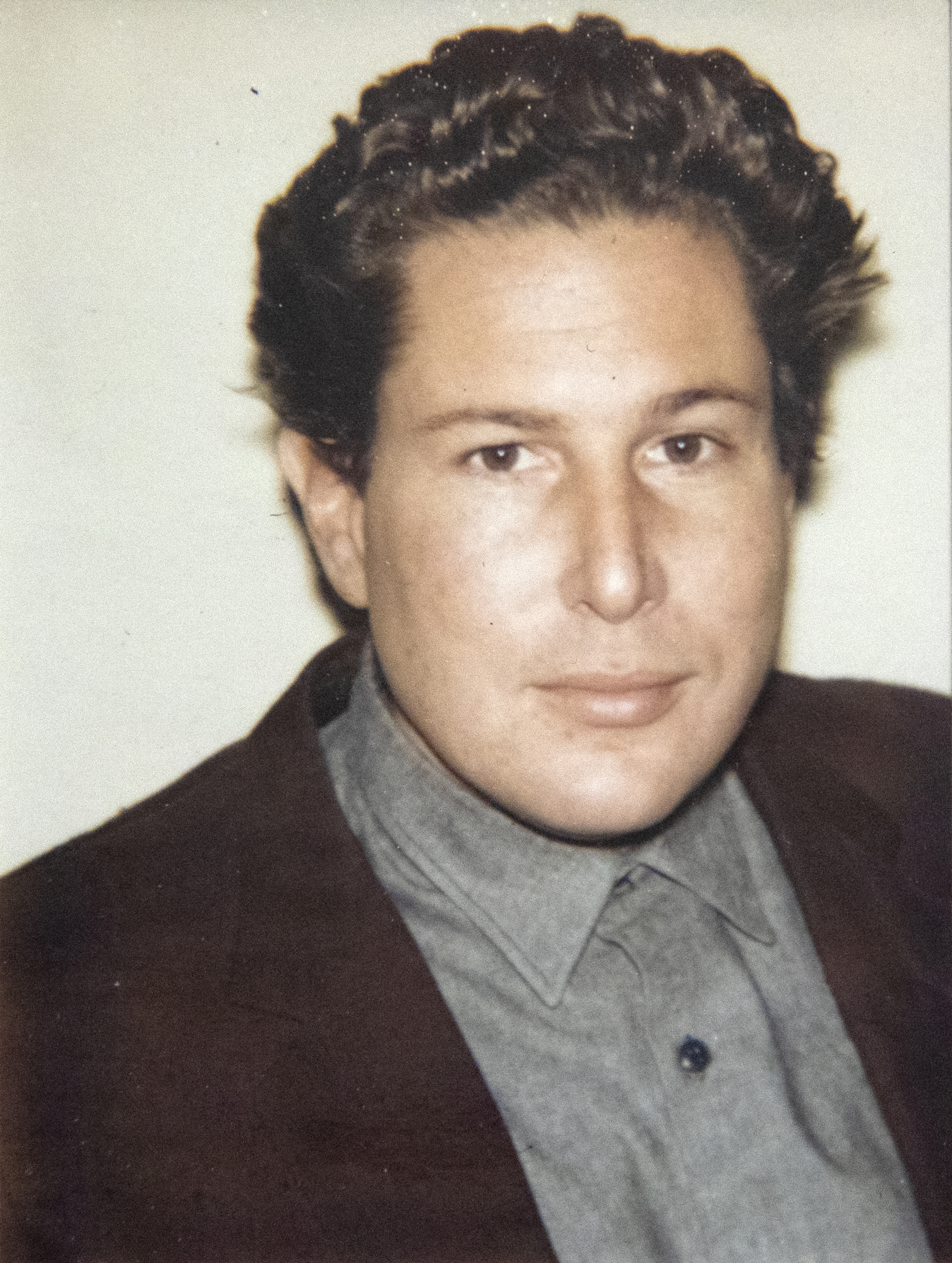 ANDY WARHOL - Julian Schnabel 4 Polaroids ANDY WARHOL -- جوليان شنابل 4 بولارويد -- بولارويد ، بولاكولور -- 4 1 / 2 × 3 1 / 2 في.