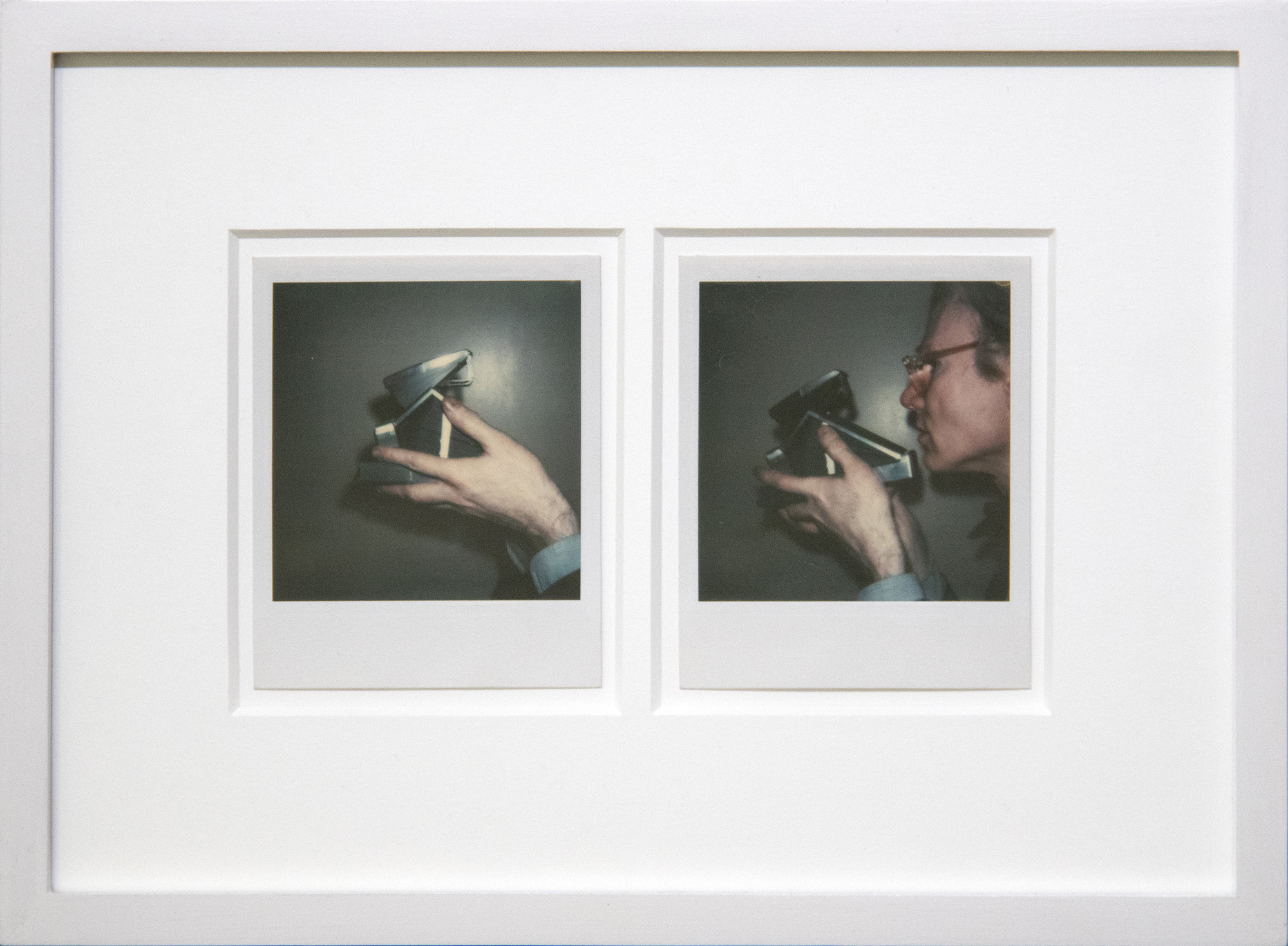 ANDY WARHOL - Self-Portrait with Camera (diptych) - Polaroid, Polacolor - 4 1/4 x 3 3/8 in. ea.