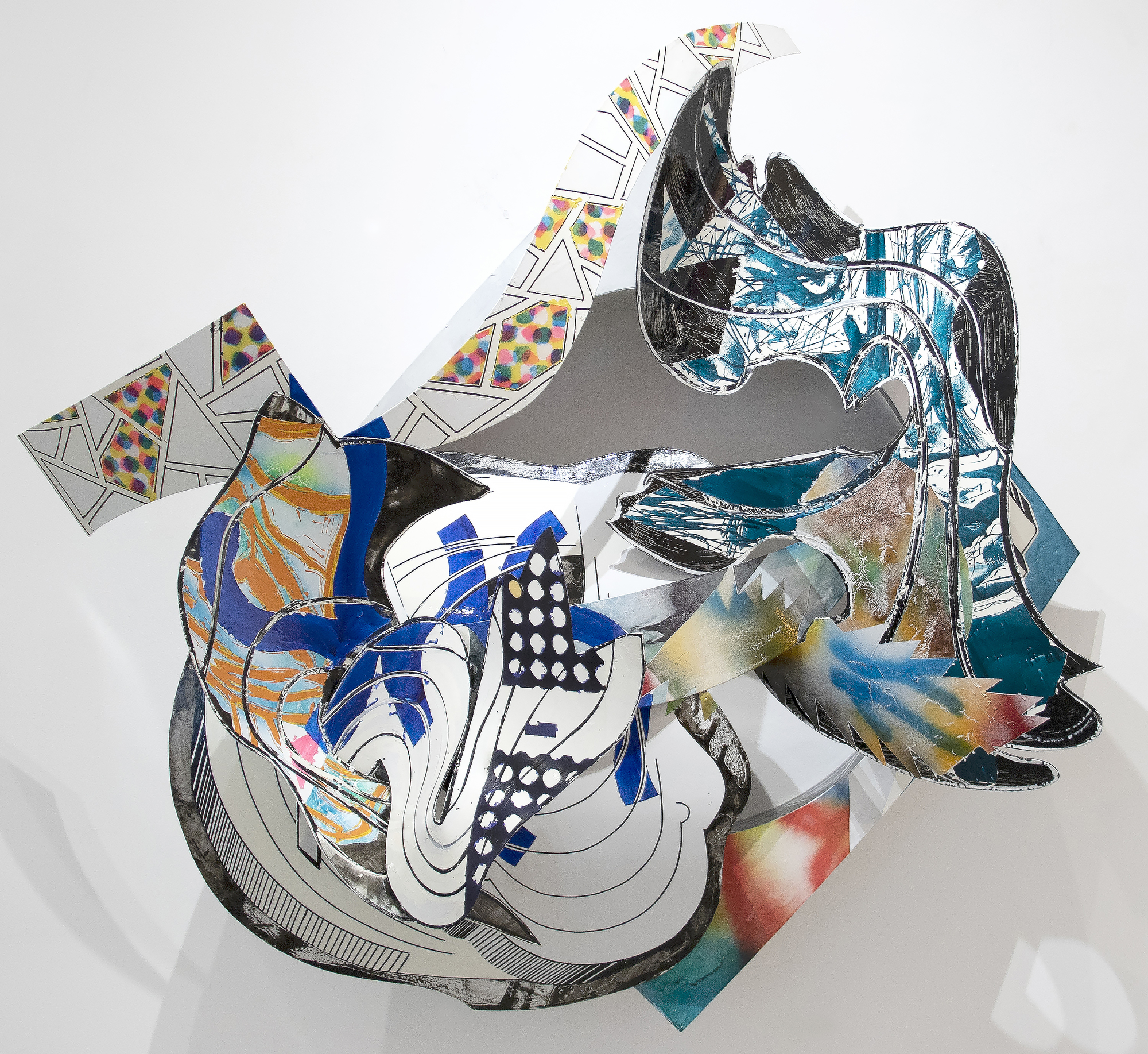 FRANK STELLA - The Musket FRANK STELLA - The Musket - técnica mixta sobre aluminio - 74 1/2 x 77 1/2 x 33 in.