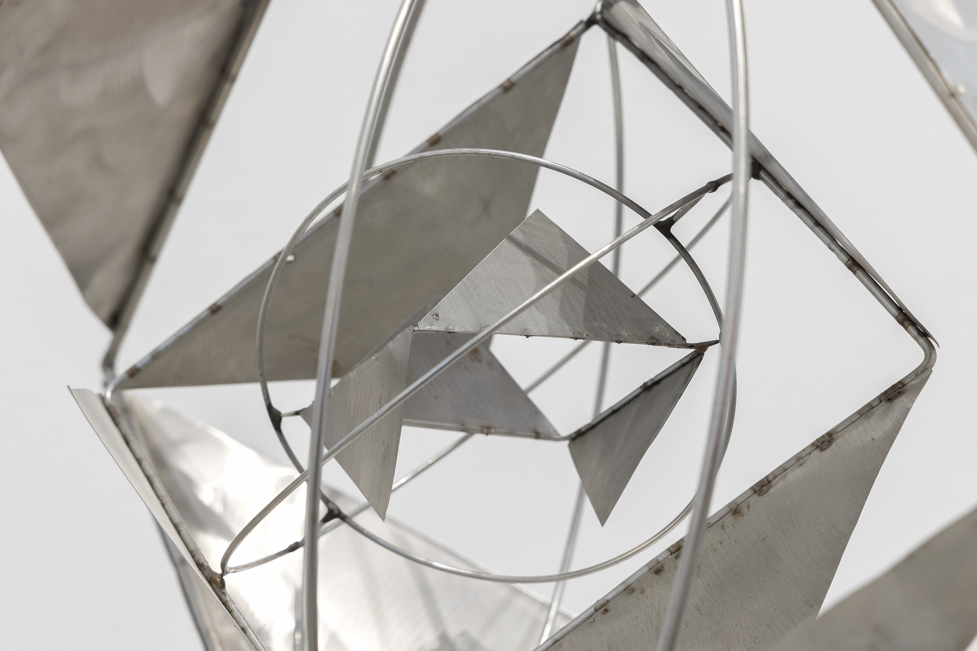 GEORGE RICKEY - Space Churn with Squares GEORGE RICKEY - Space Churn with Squares - kinetic sculpture in stainless steel - 35 1/2 x 20 x 13 in.