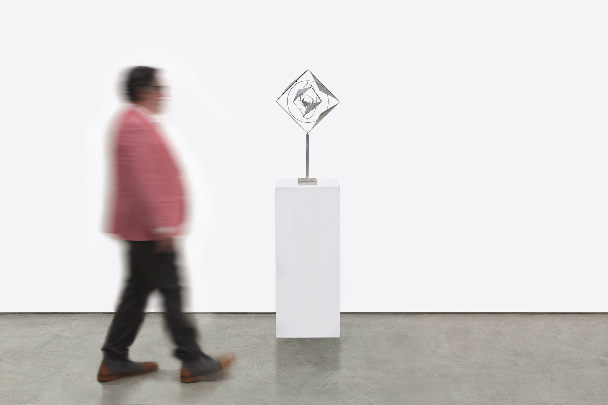 GEORGE RICKEY - Space Churn with Squares GEORGE RICKEY - Space Churn with Squares - kinetic sculpture in stainless steel - 35 1/2 x 20 x 13 in.