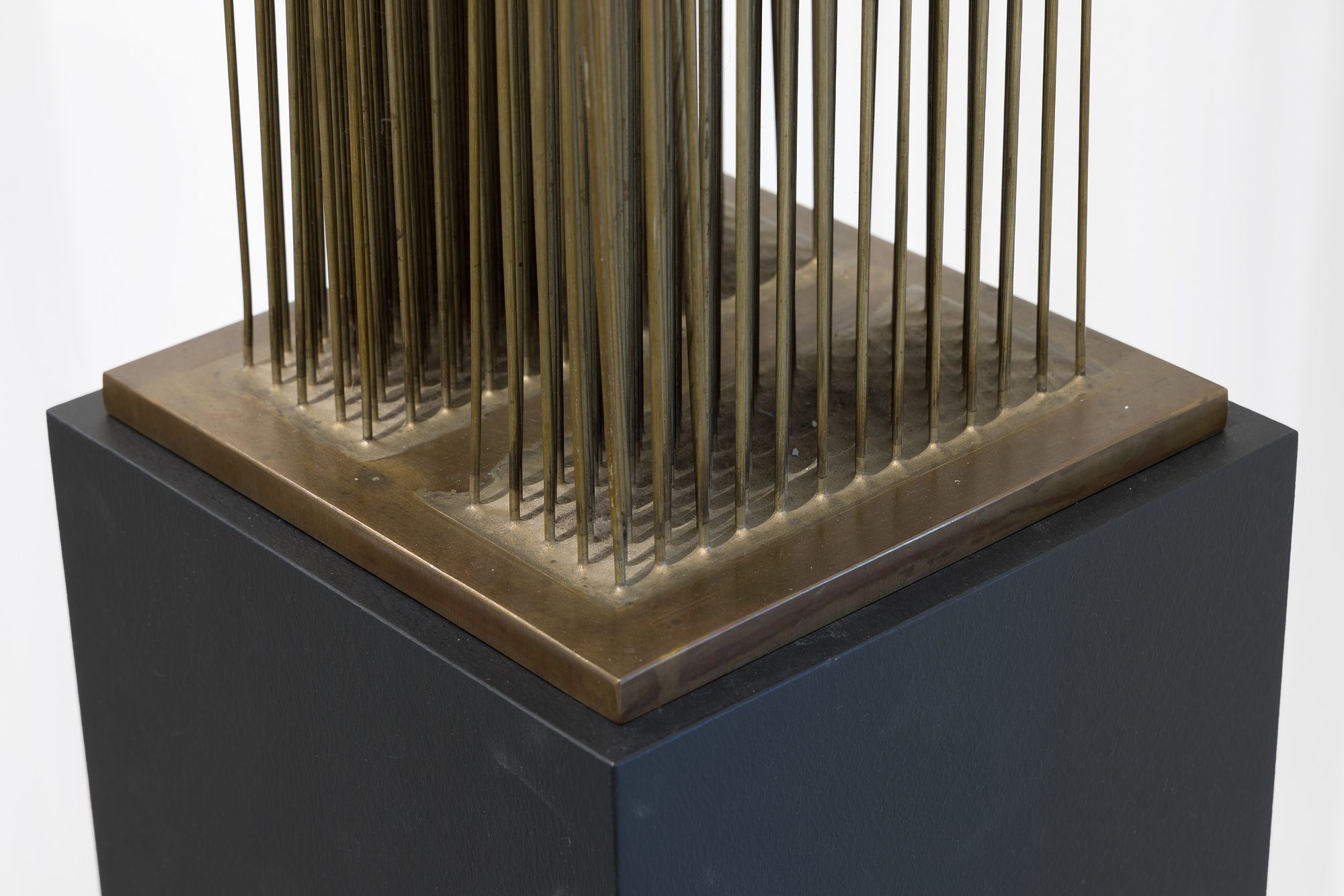 HARRY BERTOIA - Untitled (Sounding Sculpture) HARRY BERTOIA - Untitled (Sounding Sculpture) - beryllium copper and bronze with wood base - 36 1/2 x 8 x 8 in.