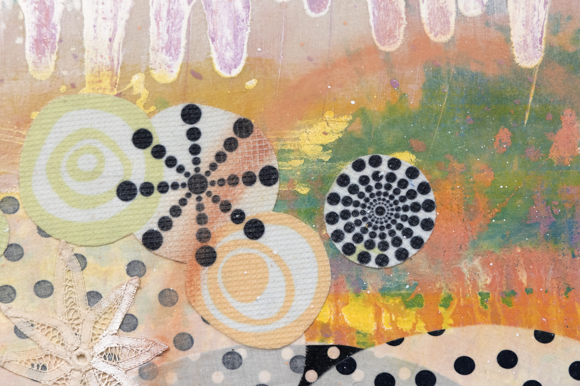 MERION ESTES - Sky Blue Sky MERION ESTES - Sky Blue Sky - Stoffcollage und Acrylfarbe auf Platte - 80 x 60 x 1 3/4 Zoll.