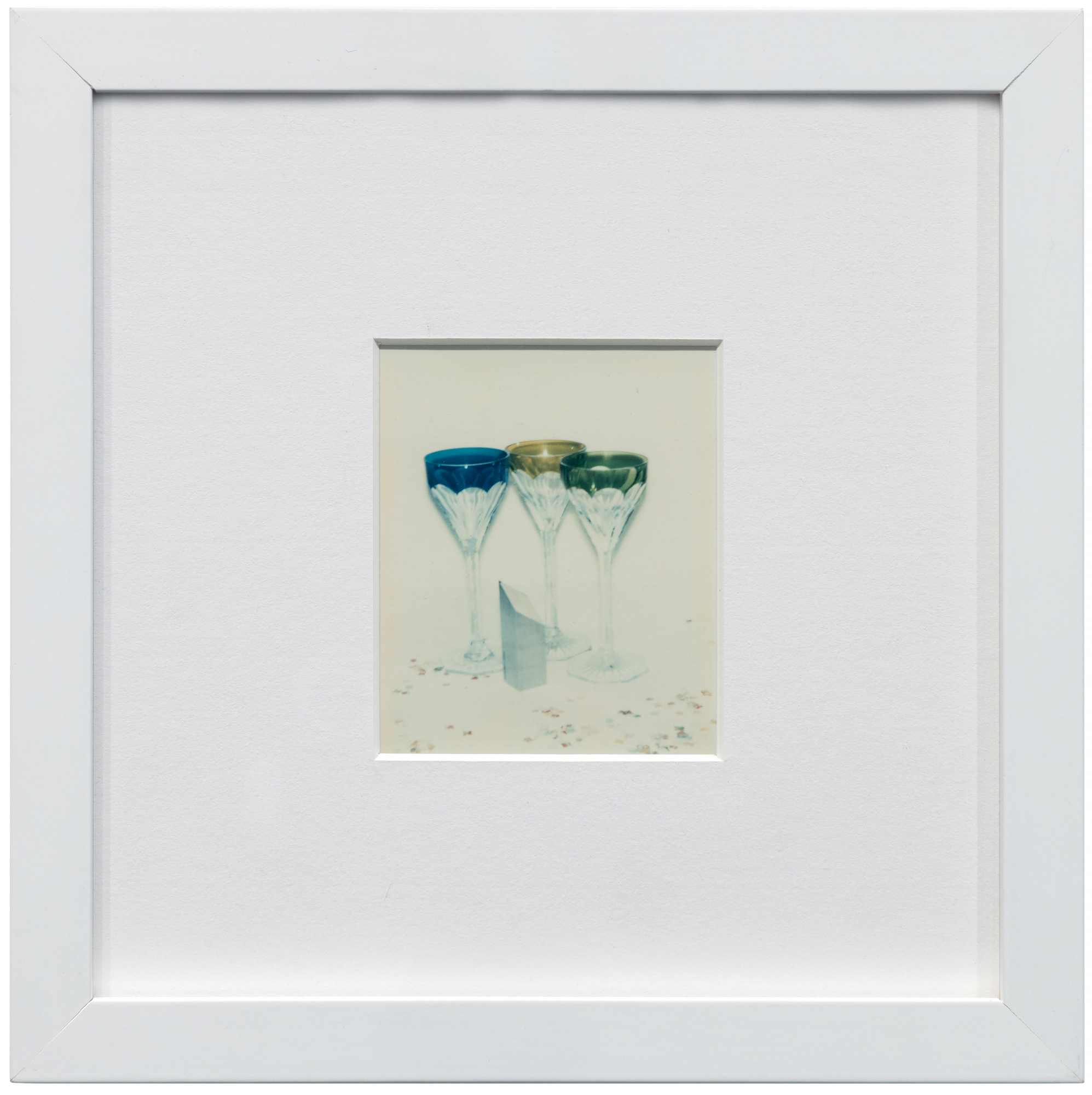 ANDY WARHOL - Committee 2000 Champagne Glasses ANDY WARHOL - Committee 2000 Champagne Glasses - Polaroid auf Karton - 4 1/4 x 3 3/8 in. ea.