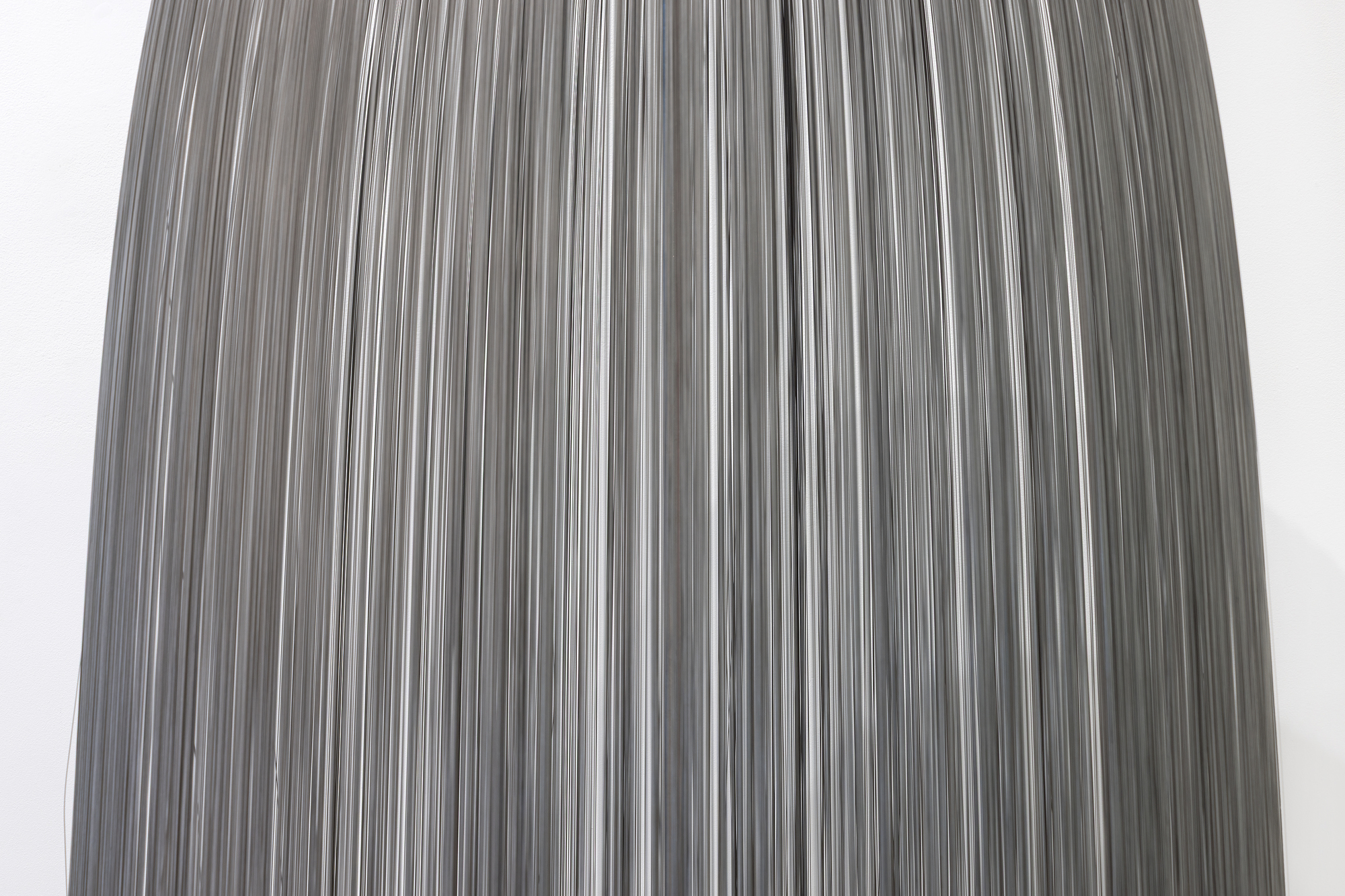 HARRY BERTOIA - Willow Sculpture HARRY BERTOIA - Willow Sculpture - stainless steel - 61 1/2 x 39 x 39 in.