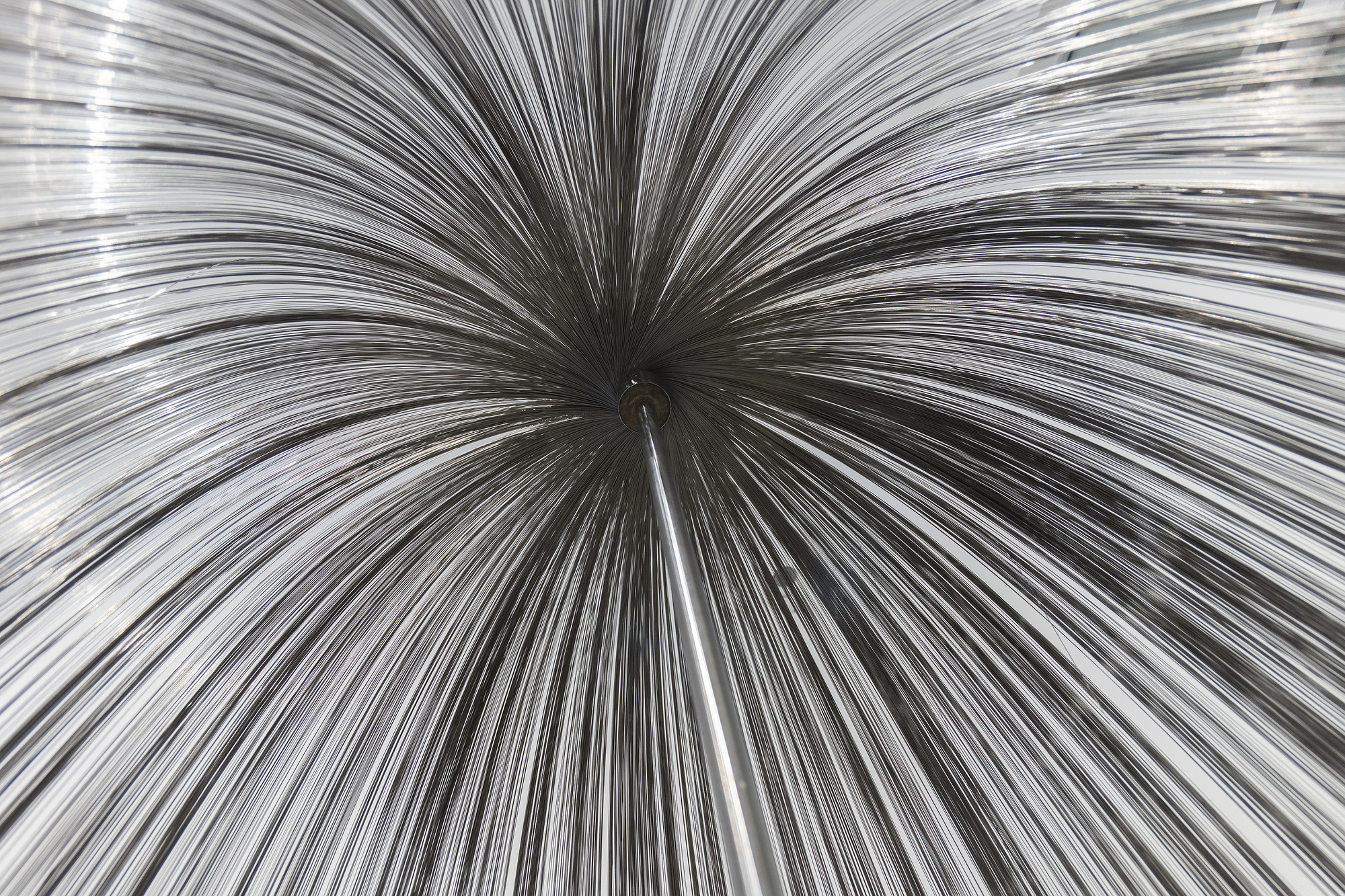 HARRY BERTOIA - Willow Sculpture HARRY BERTOIA - Willow Sculpture - stainless steel - 61 1/2 x 39 x 39 in.