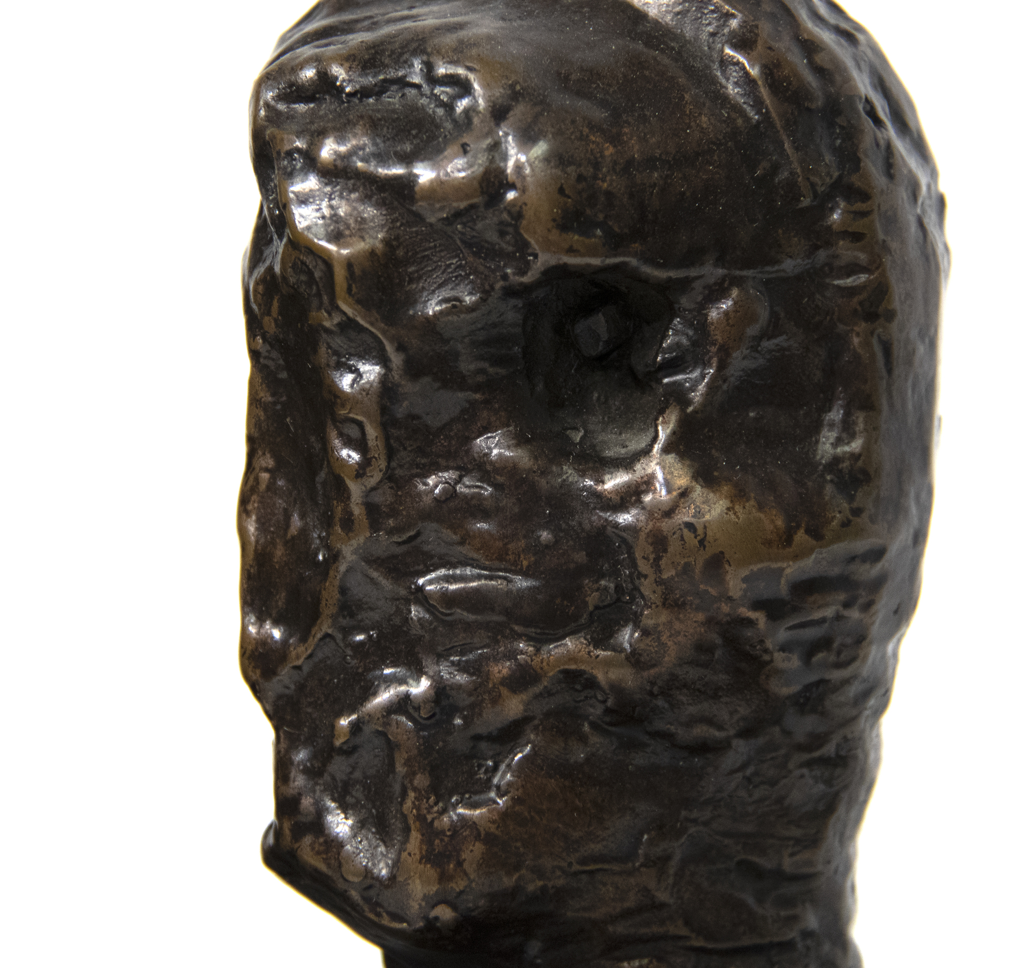 HENRY MOORE - Cabezas de Emperador - bronce con pátina marrón - 6 3/4 x 8 1/4 x 4 1/2 in.