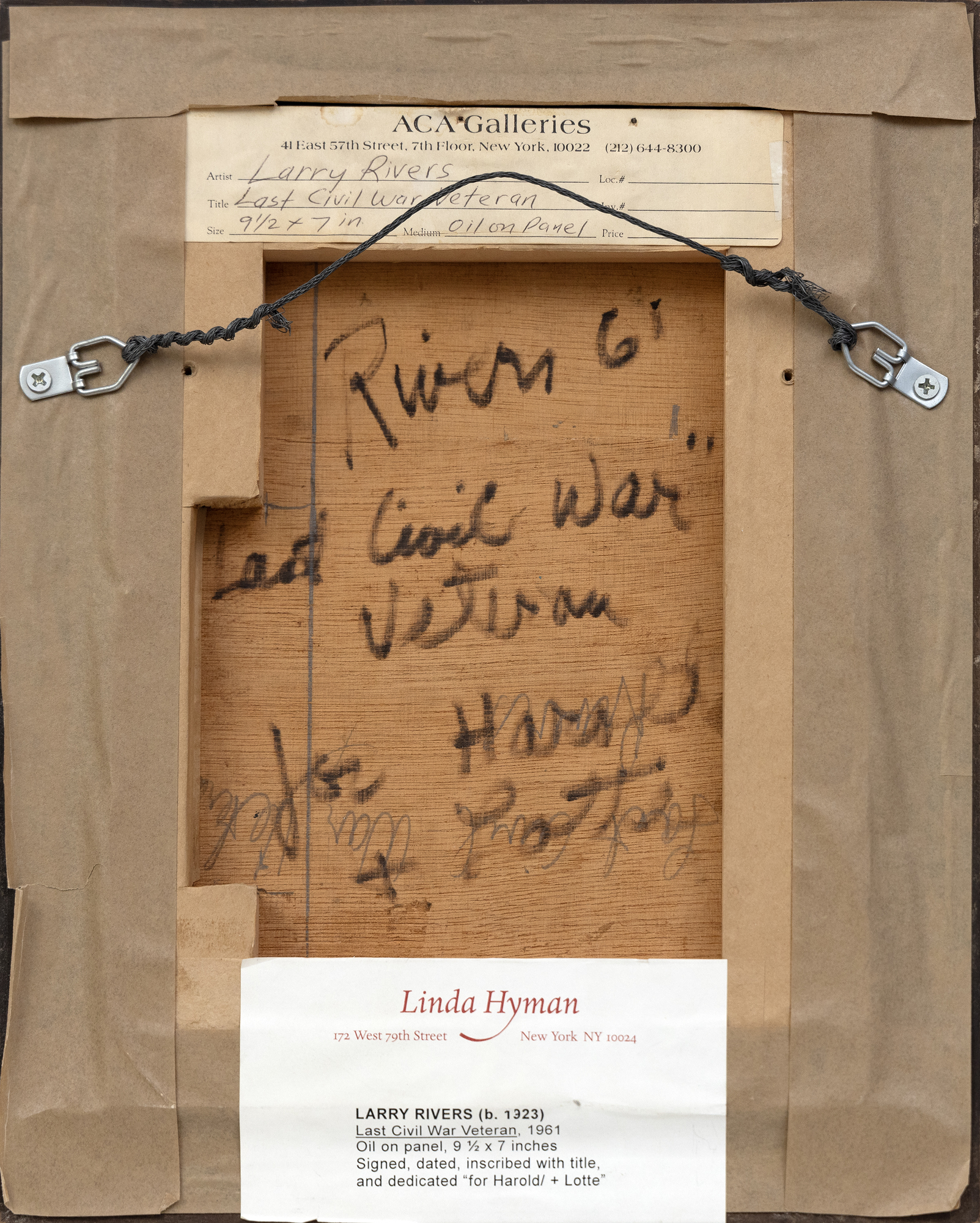 Larry Rivers, connu pour mêler des éléments de la culture pop à des thèmes historiques qui explorent les complexités de l'identité américaine, de la mémoire et du passage du temps, était particulièrement fasciné par la guerre de Sécession. La série The Last Civil War Veteran (Le dernier vétéran de la guerre de Sécession) a débuté en 1959, en pleine période des droits civiques, à partir d'une photographie du Life Magazine d'un homme considéré comme le dernier vétéran survivant de ce conflit. Le vétéran, alité et couché sous des drapeaux confédérés et américains chargés d'émotion, n'est plus qu'une présence évanescente articulée avec les moyens les plus modestes. Avec une palette de couleurs riches et intenses et un coup de pinceau dynamique et expressif, Rivers retient habilement les détails les plus fins, laissant dans l'ombre une grande partie de la narration et du caractère essentiels, tout en conservant un air d'incertitude ambiguë.