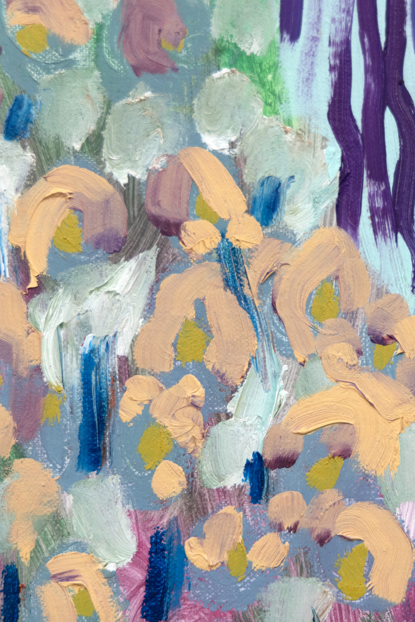 שרה יוז, שנולדה באטלנטה בשנת 1981 ומתגוררת בברוקלין, ידועה בגישתה הייחודית לציור נוף, המשלבת השפעות היסטוריות עם רגישויות עכשוויות. פלטת הצבעים הצוהלת שלה מזכירה מאסטרים כמו אנרי מאטיס, המועברת עם הנועזות החזותית המסוגננת של דייוויד הוקני תוך הכרה במסורת רחבה יותר של ציור נוף, כולל השפעות מהאר-נובו, הפוביזם והאקספרסיוניזם הגרמני. All the Pretty Faces הוא סינתזה מודרנית של תנועות אמנות היסטוריות ודימויים דיגיטליים עכשוויים, המציגים בפני הצופים עולמות שובי לב ומומצאים המגשרים בין העבר להווה. זה גם מתקשר לאחד הציטוטים הבולטים ביותר של יוז על הנופים החדשניים שלה המלאים באלמנטים פנטסטיים: &quot;לעתים קרובות חשבתי על הפרחים והעצים כעל דמויות. לפעמים אפילו גל או שמש בציור מקבלים אישיות, אז זה משתנה בהתאם לאיך שהעבודה מסתדרת&quot;.