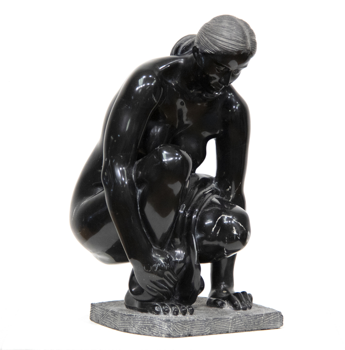 FELIPE CASTANEDA - Mujer Hincada FELIPE CASTANEDA - Mujer Hincada - black onyx - 15 3/4 x 8 1/2 x 9 in