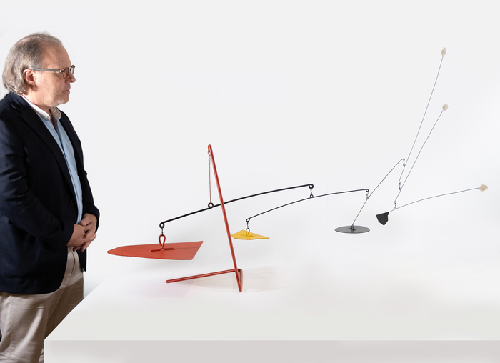 ALEXANDER CALDER - Cantilever By the 1970s, when "Cantilever" was created, Alexander Calder was at the height of artistic prowess. He created this piece with an informed eye, having been working for the better part of the century on identifying and expounding upon his unique creative vision. One of the most instantly recognizable artists of his time, Calder was referred to as an "Engineer of Beauty" by his close friend and neighbor Robert Osborn. "Cantilever" is a bold experiment in balance, form, and color in the third dimension.
<br>
<br>The work was exhibited at the Perls Gallery, Calder's primary dealer. Since that time, the work has remained in the same private collection. It is registered in the archives of the Calder Foundation, New York, under application number A08148.
<br>
<br>
<br>It was also in 1973 that Alexander Calder completed the Monumental sculpture in Chicago, "Flamingo."