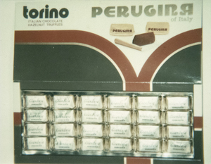 ANDY WARHOL - Caja de caramelos Perugina - Polaroid, Polacolor - 4 1/4 x 3 3/8 in.
