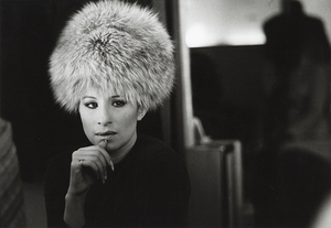 LAWRENCE SCHILLER-Barbra Streisand (fur hat)