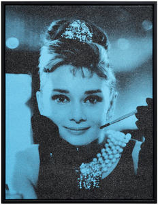 RUSSELL YOUNG - Audrey Hepburn - Serigrafía sobre lino con pintura acrílica, esmalte y polvo de diamante - 89,5 x 68,6 cm